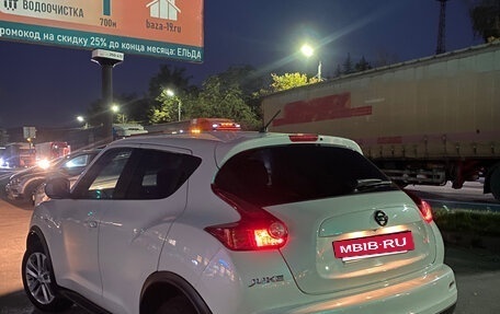 Nissan Juke II, 2014 год, 990 000 рублей, 5 фотография