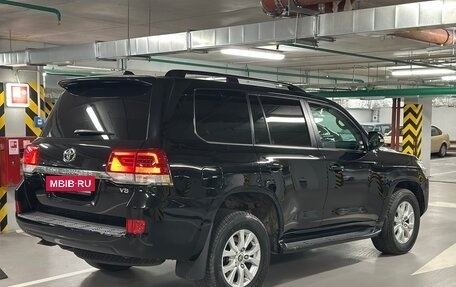 Toyota Land Cruiser 200, 2020 год, 9 270 000 рублей, 7 фотография