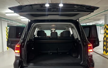 Toyota Land Cruiser 200, 2020 год, 9 270 000 рублей, 27 фотография