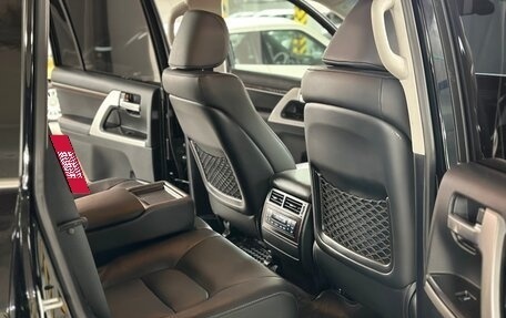 Toyota Land Cruiser 200, 2020 год, 9 270 000 рублей, 20 фотография