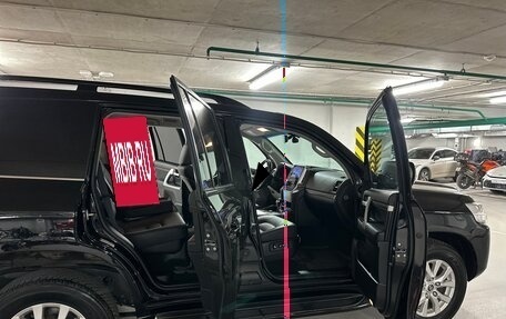 Toyota Land Cruiser 200, 2020 год, 9 270 000 рублей, 32 фотография