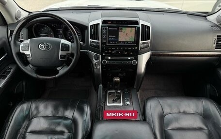 Toyota Land Cruiser 200, 2012 год, 3 590 000 рублей, 7 фотография