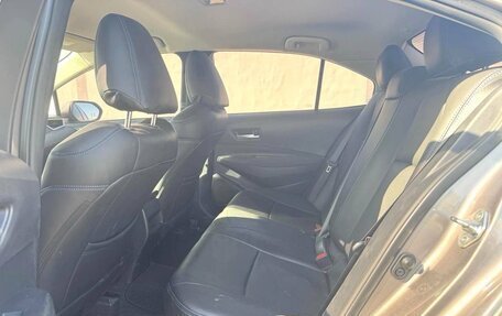 Toyota Corolla, 2021 год, 899 000 рублей, 8 фотография