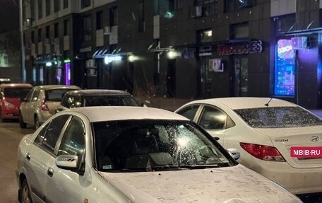 Nissan Almera, 2001 год, 185 000 рублей, 2 фотография