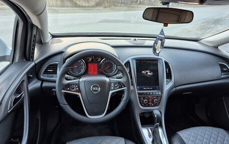 Opel Astra J, 2013 год, 835 000 рублей, 15 фотография