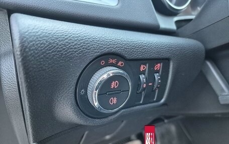 Opel Astra J, 2013 год, 835 000 рублей, 19 фотография