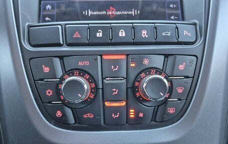 Opel Astra J, 2013 год, 835 000 рублей, 23 фотография