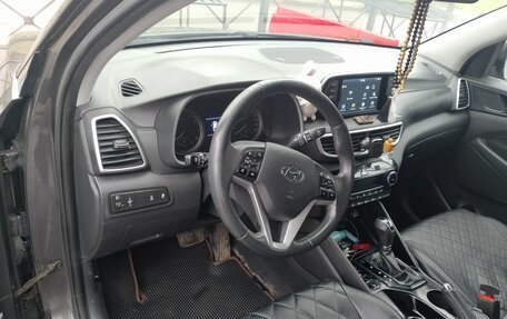 Hyundai Tucson III, 2018 год, 1 860 000 рублей, 6 фотография