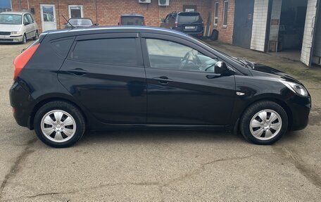 Hyundai Solaris II рестайлинг, 2012 год, 572 000 рублей, 4 фотография