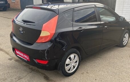 Hyundai Solaris II рестайлинг, 2012 год, 572 000 рублей, 5 фотография