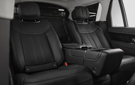 Land Rover Range Rover IV рестайлинг, 2025 год, 32 600 000 рублей, 33 фотография