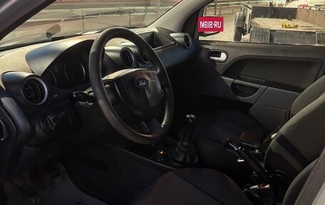 Ford Fiesta, 2005 год, 270 000 рублей, 6 фотография