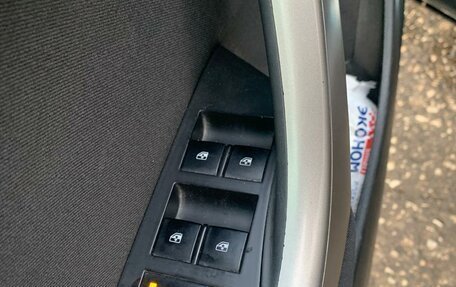 Opel Astra J, 2012 год, 700 000 рублей, 10 фотография