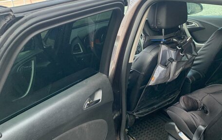 Opel Astra J, 2012 год, 700 000 рублей, 17 фотография