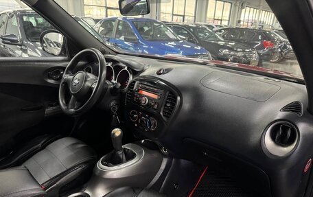 Nissan Juke II, 2011 год, 819 000 рублей, 13 фотография