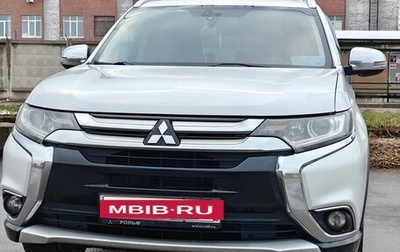 Mitsubishi Outlander III рестайлинг 3, 2016 год, 1 780 000 рублей, 1 фотография