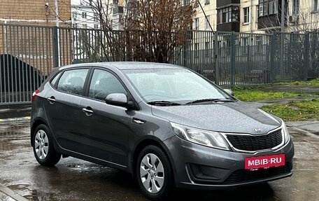 KIA Rio III рестайлинг, 2012 год, 1 000 000 рублей, 4 фотография
