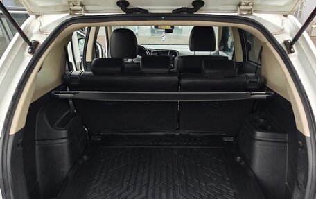 Mitsubishi Outlander III рестайлинг 3, 2016 год, 1 780 000 рублей, 21 фотография