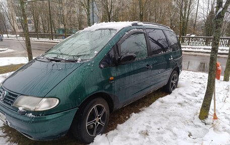 Volkswagen Sharan I рестайлинг, 1996 год, 300 000 рублей, 2 фотография