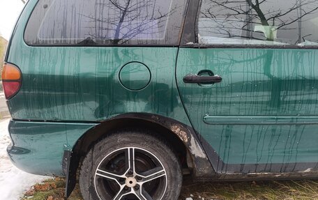 Volkswagen Sharan I рестайлинг, 1996 год, 300 000 рублей, 10 фотография