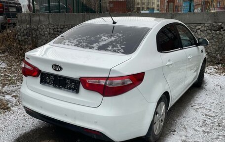 KIA Rio III рестайлинг, 2014 год, 800 000 рублей, 3 фотография
