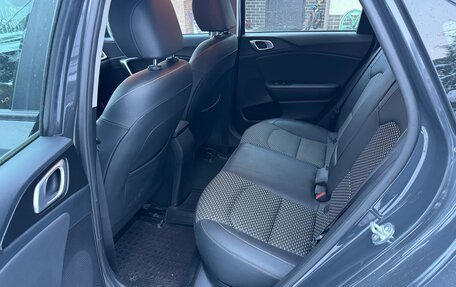 KIA cee'd III, 2022 год, 2 450 000 рублей, 23 фотография