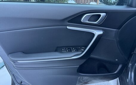 KIA cee'd III, 2022 год, 2 450 000 рублей, 25 фотография