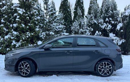 KIA cee'd III, 2022 год, 2 450 000 рублей, 32 фотография