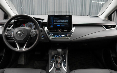 Toyota Corolla, 2023 год, 2 600 000 рублей, 10 фотография