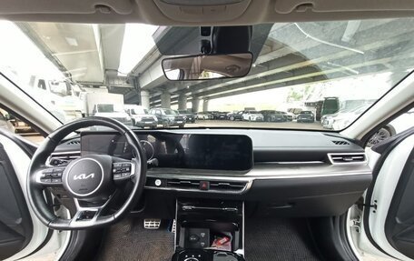 KIA K5, 2023 год, 3 270 000 рублей, 11 фотография