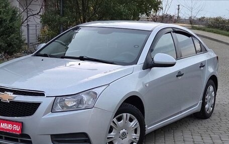 Chevrolet Cruze II, 2011 год, 695 000 рублей, 1 фотография