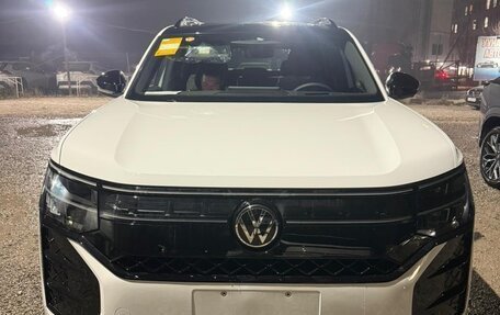 Volkswagen Teramont, 2025 год, 6 100 000 рублей, 11 фотография