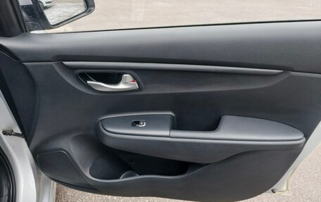 KIA Rio IV, 2017 год, 1 098 000 рублей, 25 фотография