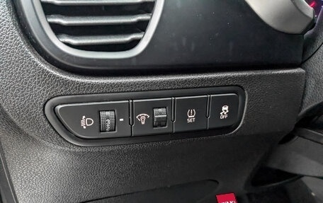 KIA Rio IV, 2021 год, 930 000 рублей, 24 фотография