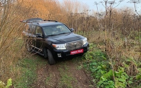 Toyota Land Cruiser 200, 2013 год, 3 500 000 рублей, 2 фотография