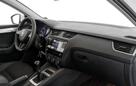 Skoda Octavia, 2019 год, 1 055 000 рублей, 13 фотография