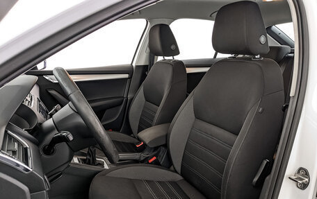 Skoda Octavia, 2019 год, 1 055 000 рублей, 20 фотография