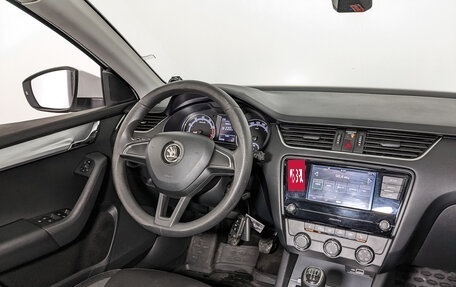 Skoda Octavia, 2019 год, 1 055 000 рублей, 26 фотография