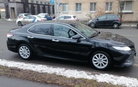 Toyota Camry, 2020 год, 1 700 000 рублей, 1 фотография