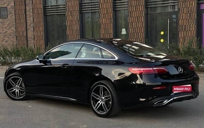 Mercedes-Benz E-Класс, 2019 год, 4 690 000 рублей, 1 фотография