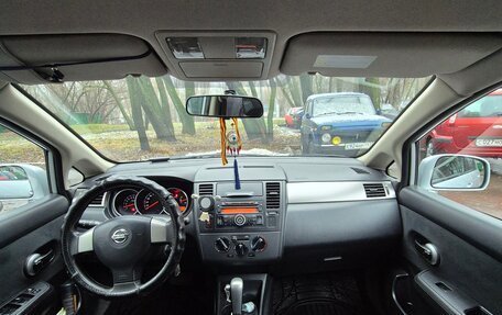 Nissan Tiida, 2011 год, 800 000 рублей, 10 фотография