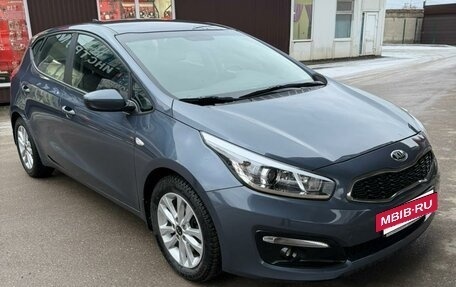 KIA cee'd III, 2018 год, 1 380 000 рублей, 2 фотография