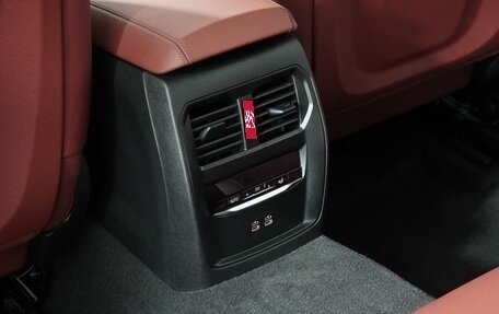 BMW 3 серия, 2025 год, 5 850 000 рублей, 24 фотография