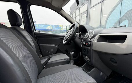 Renault Logan I, 2010 год, 380 000 рублей, 7 фотография