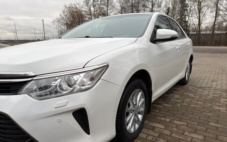 Toyota Camry, 2016 год, 1 980 000 рублей, 10 фотография