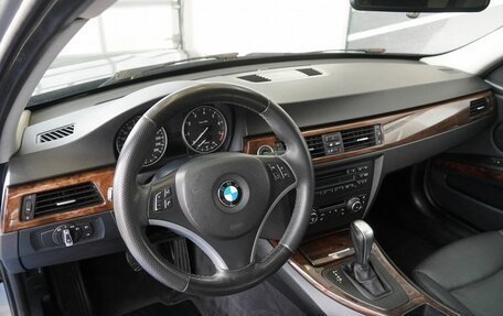 BMW 3 серия, 2011 год, 799 000 рублей, 11 фотография