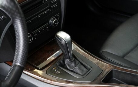 BMW 3 серия, 2011 год, 799 000 рублей, 15 фотография