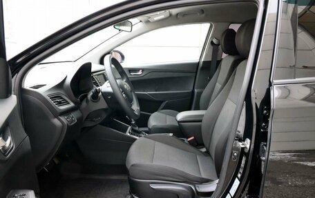 Hyundai Solaris II рестайлинг, 2020 год, 1 390 000 рублей, 8 фотография