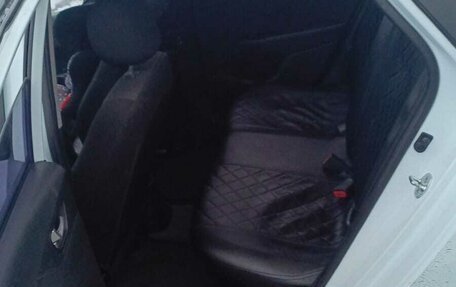 Hyundai Solaris II рестайлинг, 2018 год, 750 000 рублей, 3 фотография