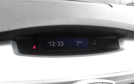 Renault Laguna III рестайлинг, 2008 год, 655 000 рублей, 13 фотография